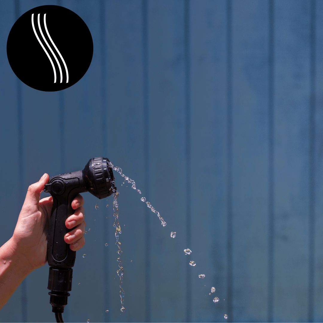 Beach Soul replacement shower head demonstrating a curved water stream spray mode